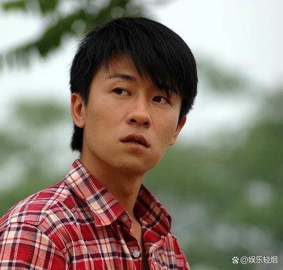 林雨申不断地努力学习和提高自己的演技,最终成功获得了出演男主角