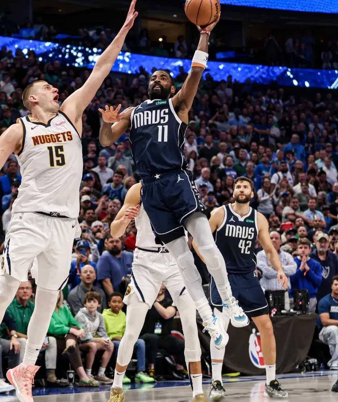 欧文_比赛_东契奇