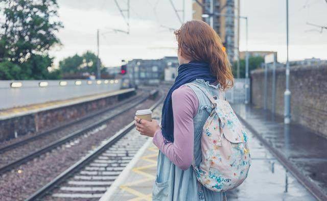 原创网友我是一个女生我想独自一人出去旅行可以吗安全吗