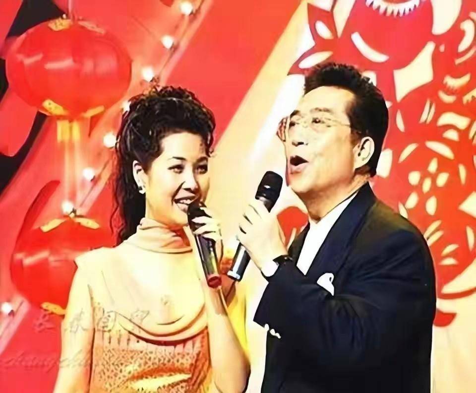 原创被取消天价养老金妻儿远走欧洲的李双江自己走上了一条绝路