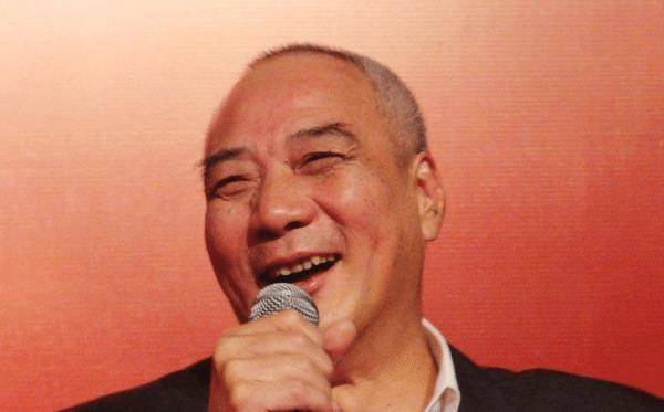 比如说徐少强就属于这样的明星,曾经他在香港界是一个实力派的武打