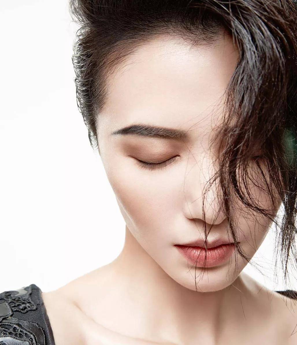 原创羡慕流量歌手的谭维维有没有想过问题可能出在自己身上