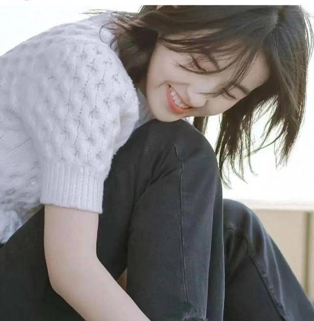 原创原创向往的生活张子枫穿搭来袭休闲风穿搭吸睛又时髦