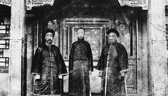 原创15张照片看尽溥仪的一生曾经是万人敬仰的皇帝死时默默无闻
