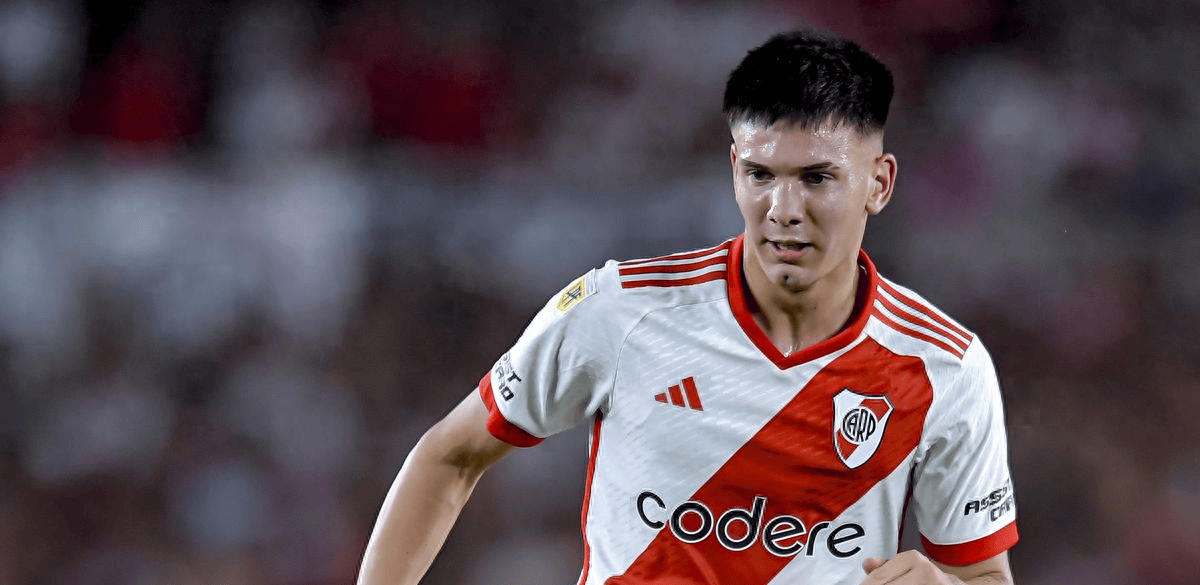 原创确定加盟恭喜皇马新卡卡4500万解约曼联介入也没办法