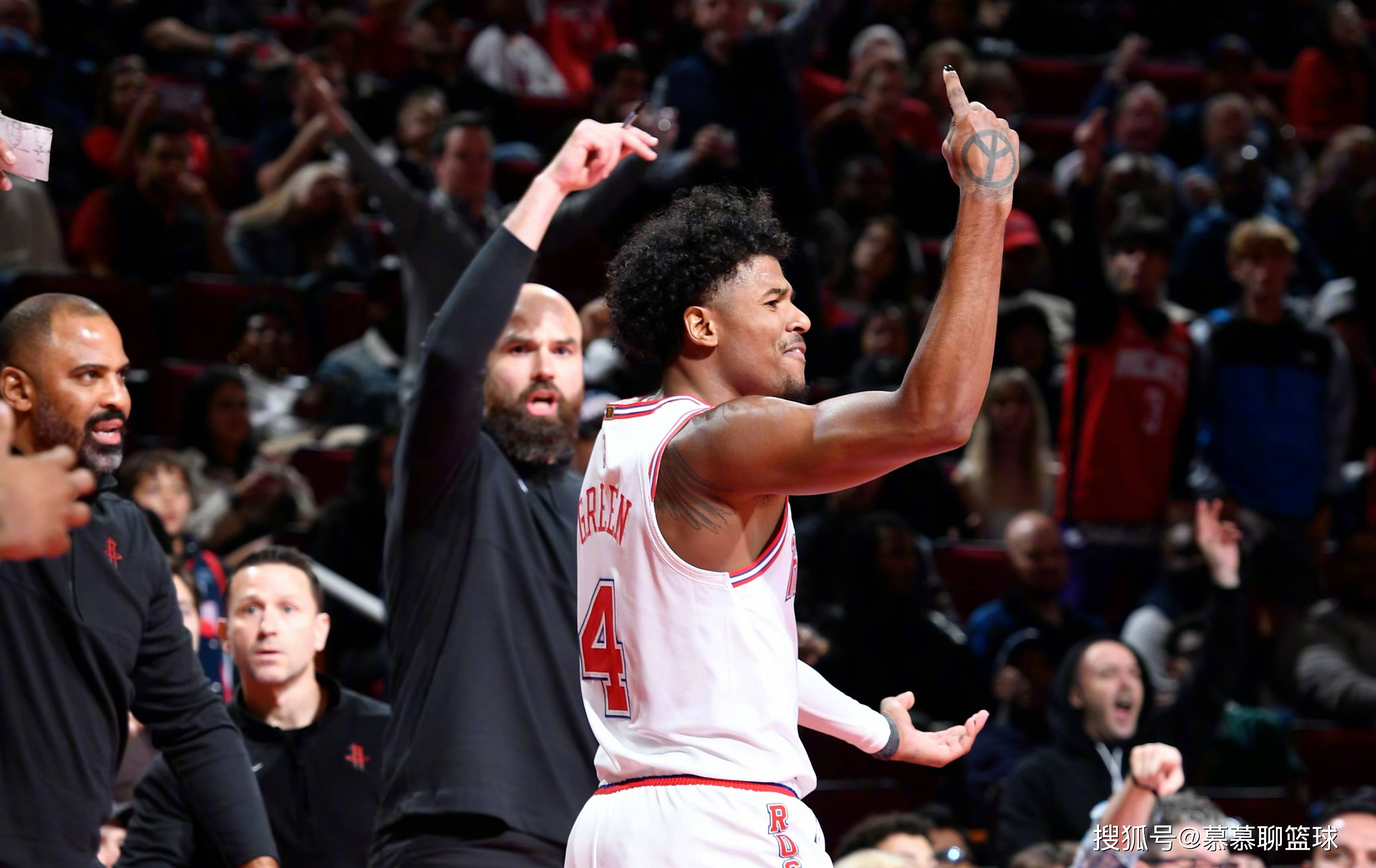 火箭豪取9连胜杰伦格林回应追梦他的嘴要比他的实力厉害多了