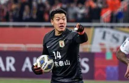 王大雷重回国家队首发89级门将备战中新关键战