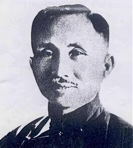 1911长沙清军高举的大棒,让文学青年重新寻找其他的救国方式_詹大悲