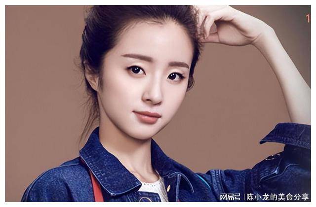 对于她,唐人也是肉眼可见的偏爱.也是唐人力捧的一姐.