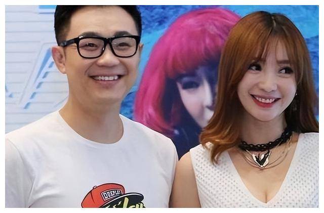 "从"童颜女神"到44岁,柳岩身材之殇,困扰何解?"_大鹏_事情_时尚