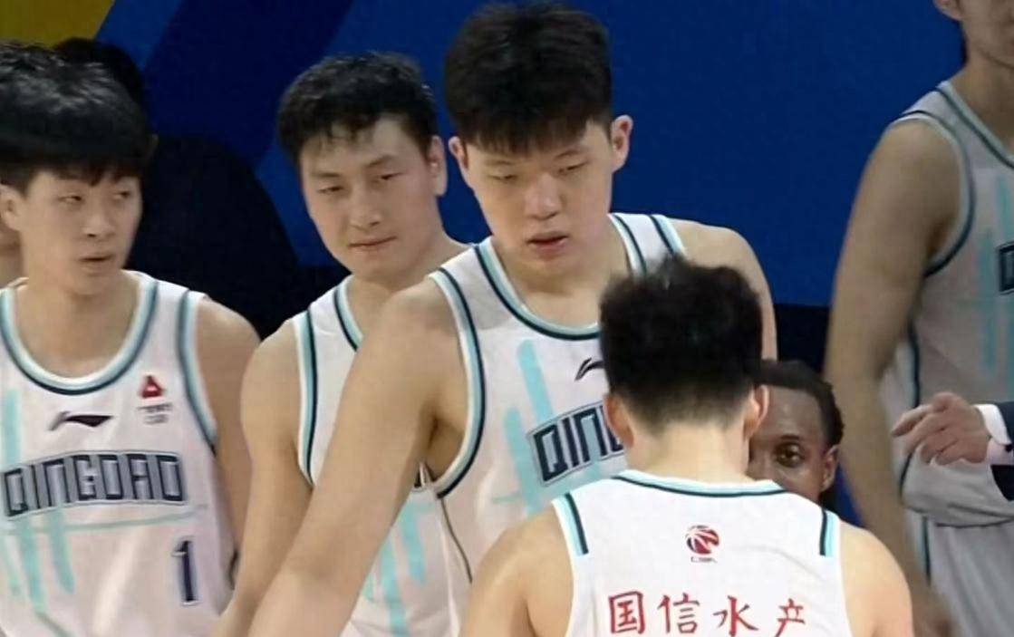 青岛男篮17分大胜杨瀚森97段昂君189阿尔斯兰空砍2314