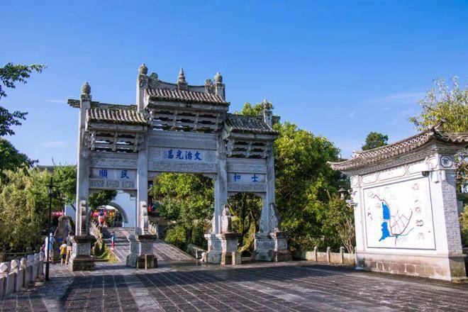 腾冲和顺大马帮驮来的侨乡