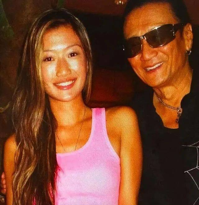 41岁谢霆锋妹妹秘密诞女后近况曝光