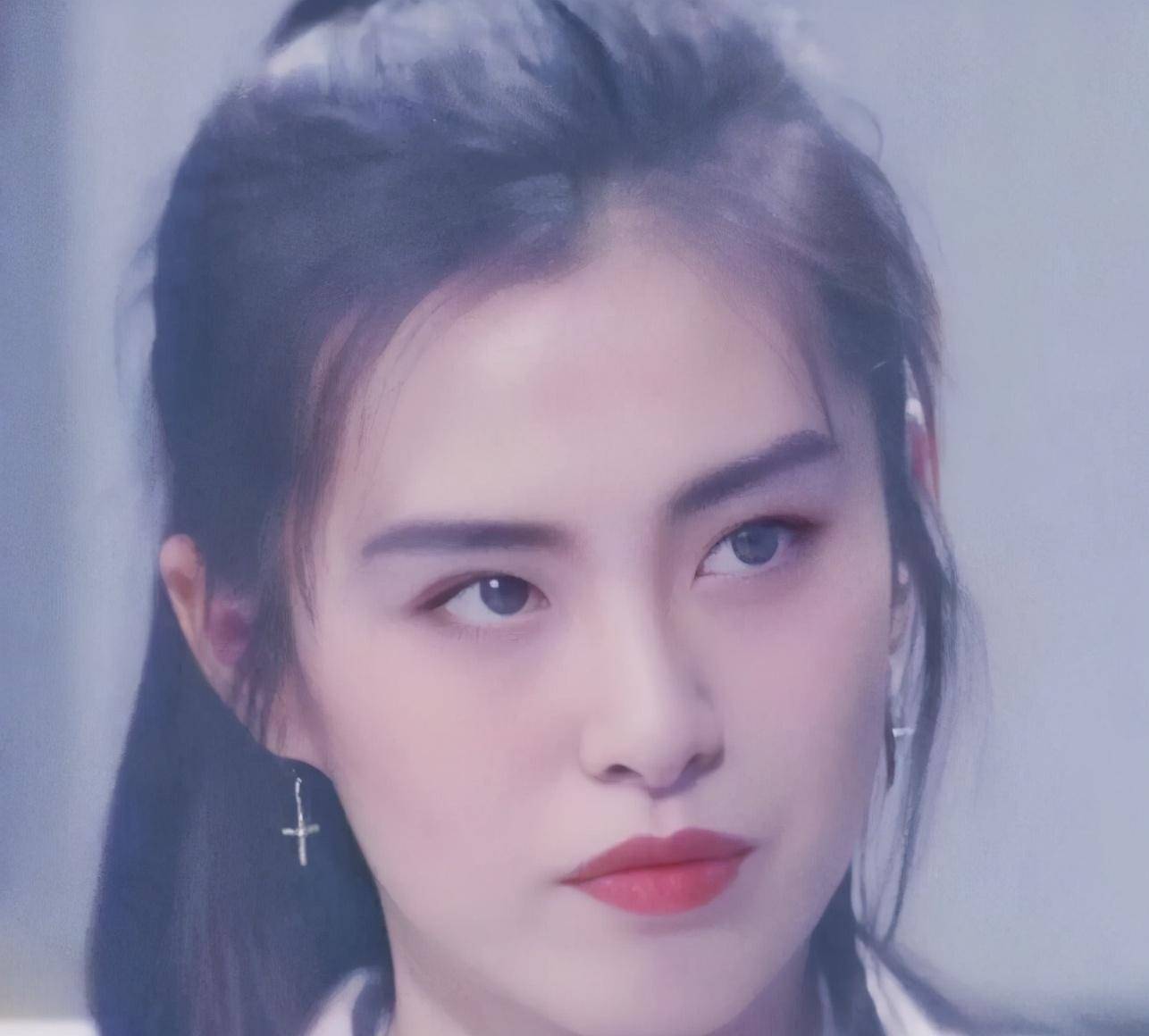 她是金马影后,扇过刘嘉玲,养男友16年,今整容被嘲像"鬼"_郑裕玲_吕方