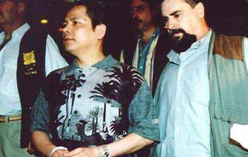 吴锡豪张子强,绰号"大富豪",张子强在一个在三教九流的外界环境和拮据