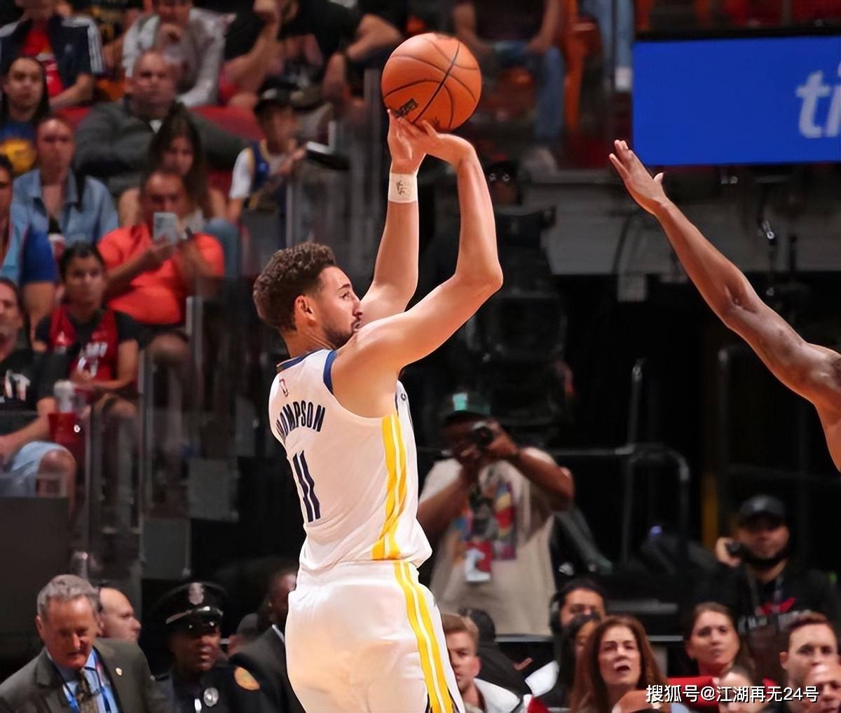 爆砍285克莱爆发拯救库里西部排名全乱了勇士火箭抢附加赛