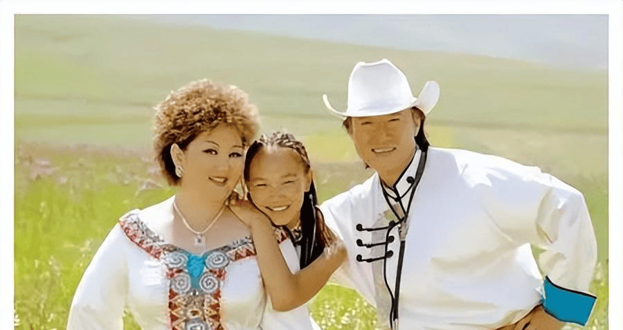 18年后再看"吉祥三宝",父亲去世,女儿远嫁韩国,母亲孤身一人_诺尔曼