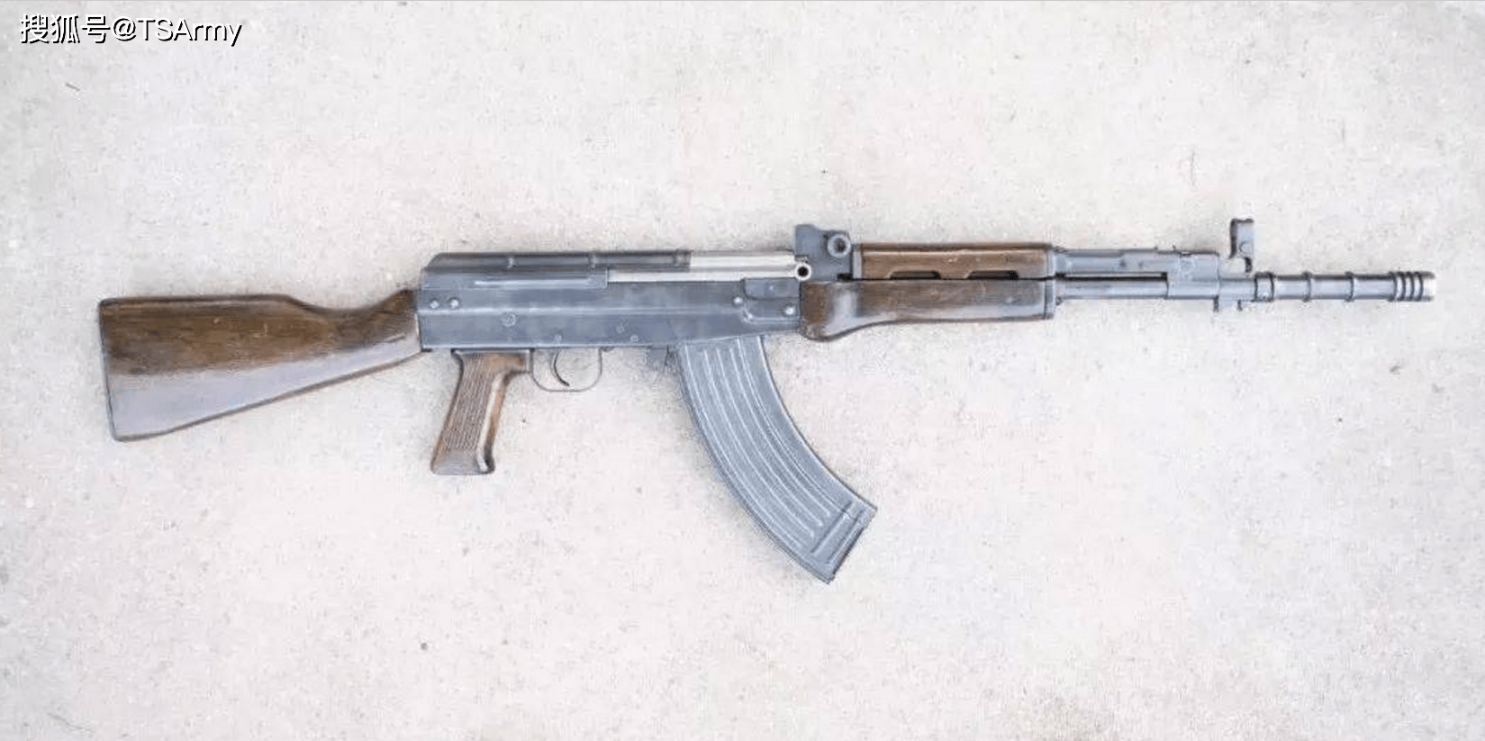 原创盘点80年代末解放军的单兵装备这些物件只有老兵才会认得