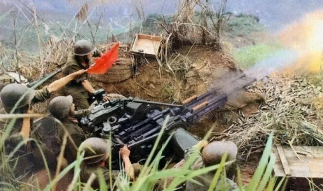 高射平射两用铁扫帚国产1956年式145毫米高射机枪