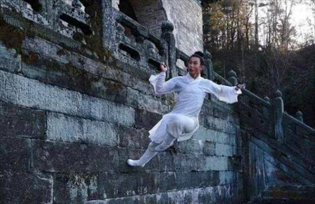 原创古时候飞檐走壁的轻功曾真实存在为何发展到今天失传了