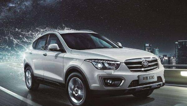 奔腾seniar9整体的外观设计有着优秀的表现,比较适合中年人驾驶_搜狐