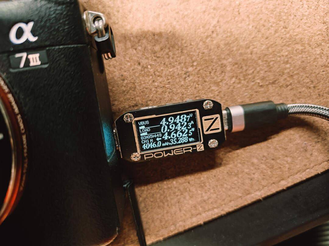 原创服役5年的索尼a7m3已半身不遂纽尔npfz100电池给它续了命