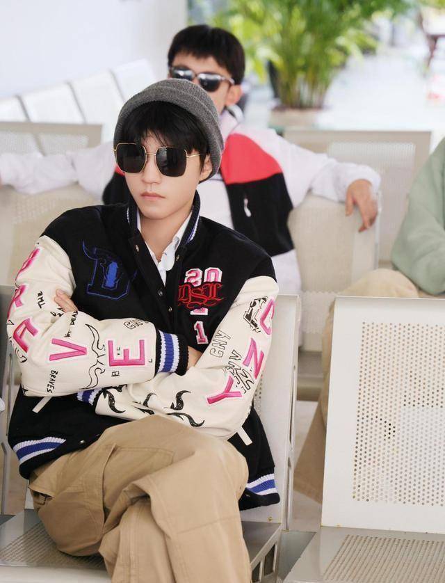 意外发现其实小凯很会写文章,只是我们忽略了_王俊凯_思考_小宇宙