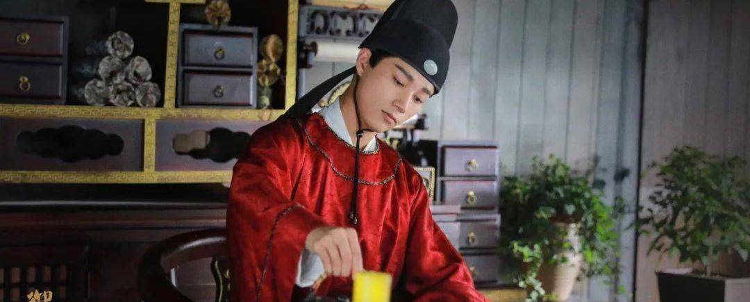 杨廷东御赐小仵作饰演的景翊小哥哥我爱了