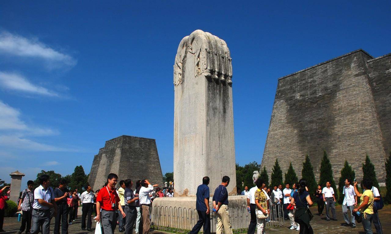 直击武则天乾陵历经17次盗掘得以幸免上世纪郭沫若曾建议挖开