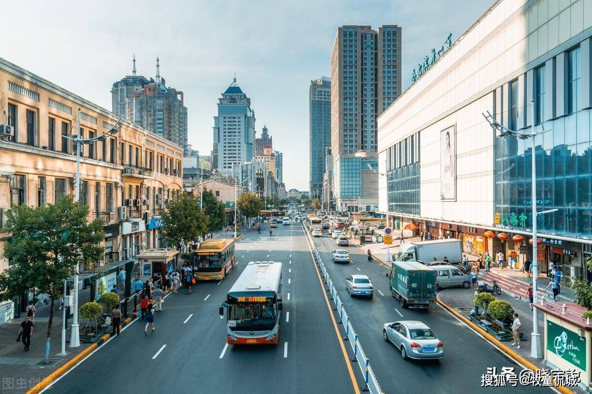 哈尔滨市是黑龙江省唯一的一个特大城市,其城市市区人口为658.