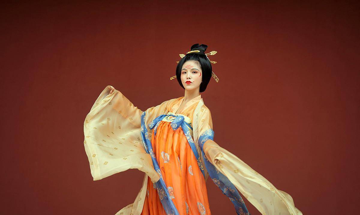 原创长安十二时辰吃胡食物喝胡酒穿胡衣多元化唐帝国流行时尚