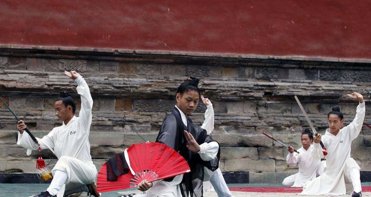 看《长安十二时辰》,浅析唐朝女道士,如何修行,为何入观为冠_道教