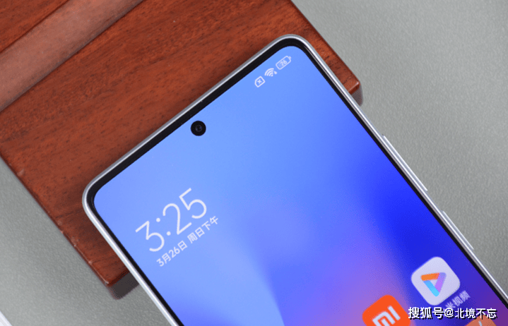 其实有很多选择,比如iqooneo7se,oppok11,vivoy78 等等