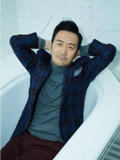 老男孩捧红筷子兄弟同年王太利丧父9年后肖央身家上了亿