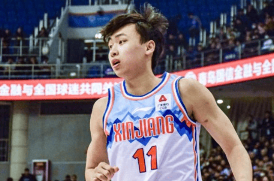 原创辽宁教科书式打压新疆杨鸣仅用一招锁死对手新疆难被期待