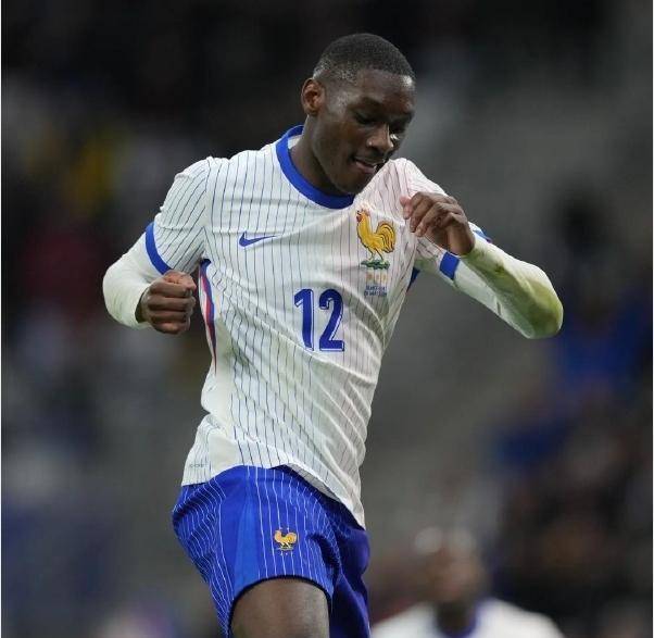 尽管智利国家队近年来实力有所下滑,但他们依然展现出不可小视的实力