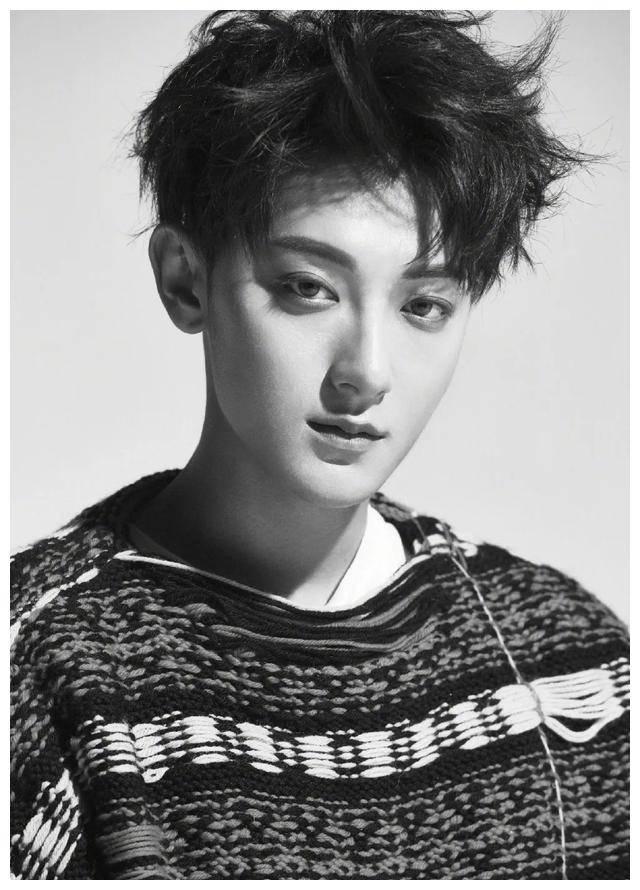 原创黄子韬回应吃饭事件展现公众人物宽容与理智