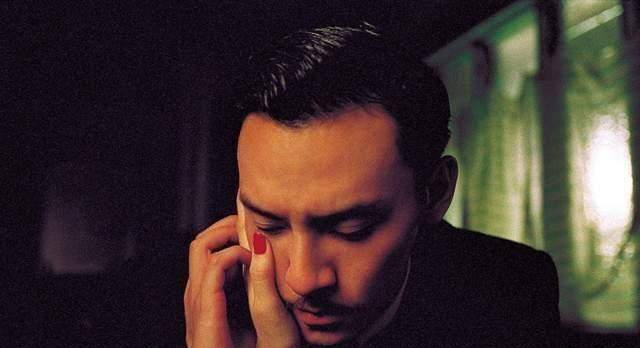 原创15岁时提名影帝,他年轻时的风头比如今的易烊千玺更甚_张震_表演