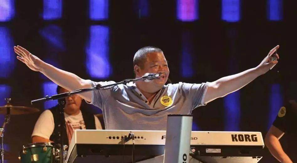 提起臧天朔,可能很多年纪偏小的朋友不太熟悉,但中国摇滚界却始终有他