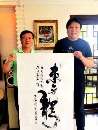 东方龙五谷酒漂香世界东方龙书法价值56万惊艳全球