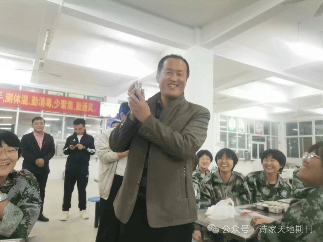 诗家天地期刊第712期张永辉诗选不有东风来带路怎生得见满山花