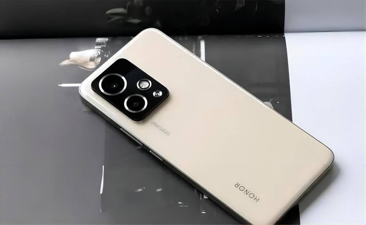 高端手机只选苹果华为中低端我只推荐你买荣耀和小米