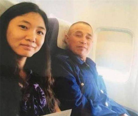 原创湖北老汉扛煤气罐将弃婴供到博士亲生父母却突然上门认亲