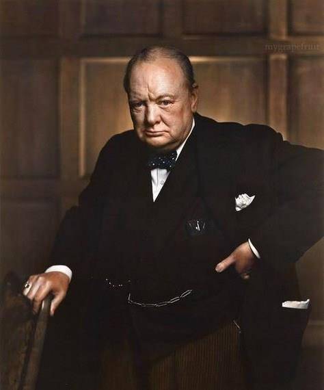 1941年,美国女间谍偷海军密码,被警卫发现时脱衣服自救_贝蒂·索普