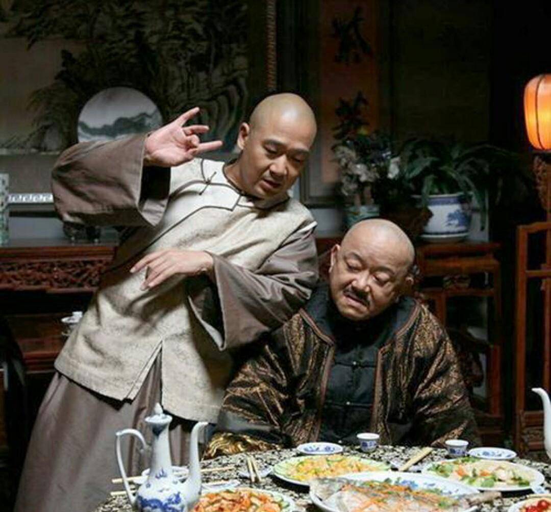 原创史上巨贪和御用文人逗和皇帝斗富可敌国也难逃被杀