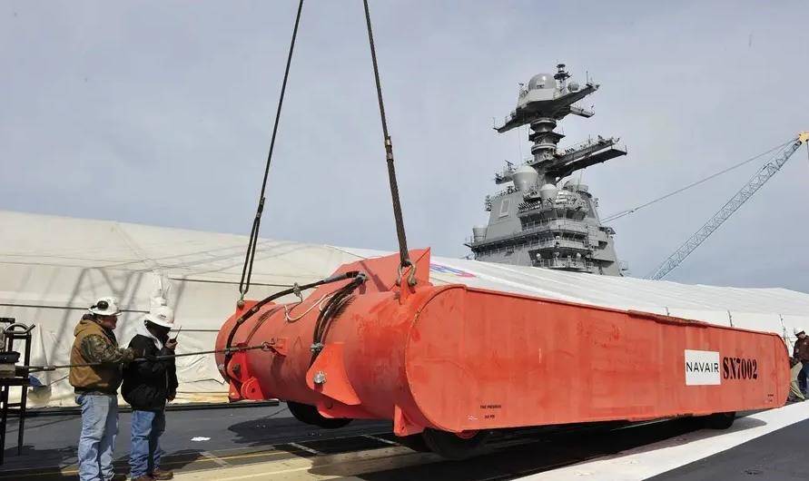 目前仅中美两国掌握_弹射器_蒸汽_战机