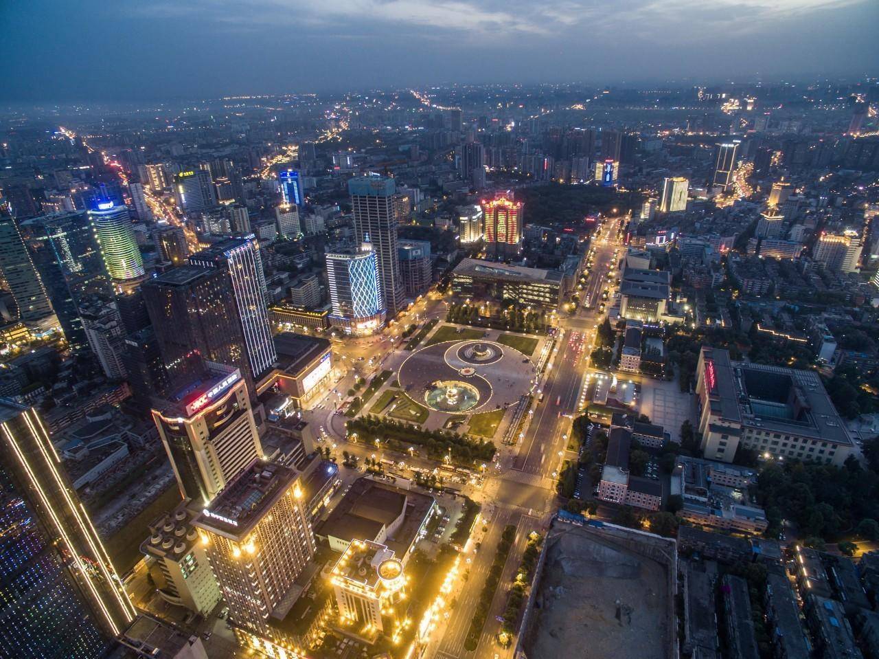 【绝版价值·天府内环中轴心】n8天奕九大价值产品:270°超 max 环幕