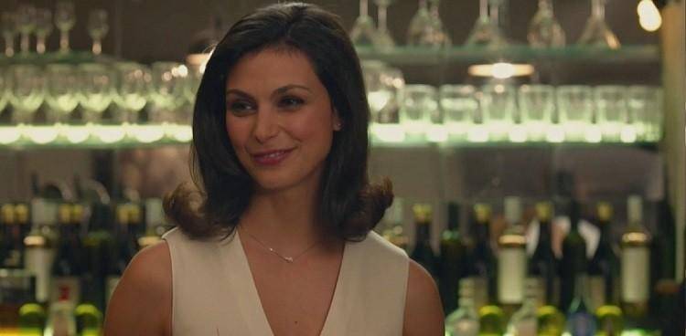 几个回合过去,他们都达到了自己的目的,辛西娅通过言谈举止判定此人就