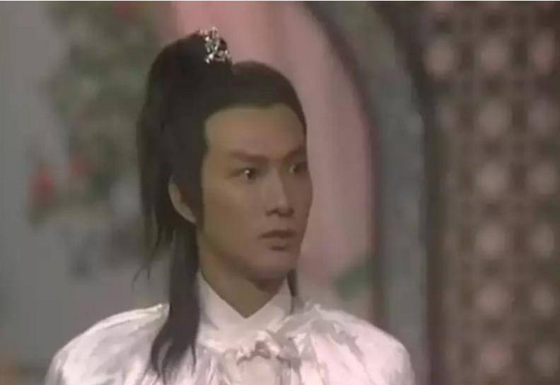就是tvb的太监专业户,陈荣峻,《爱回家,开心速递》这部电视剧已经播出