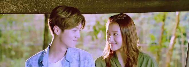 年关晓彤也应该可以像之前的刘亦菲与赵丽颖一样参选金鹰女神的评选了